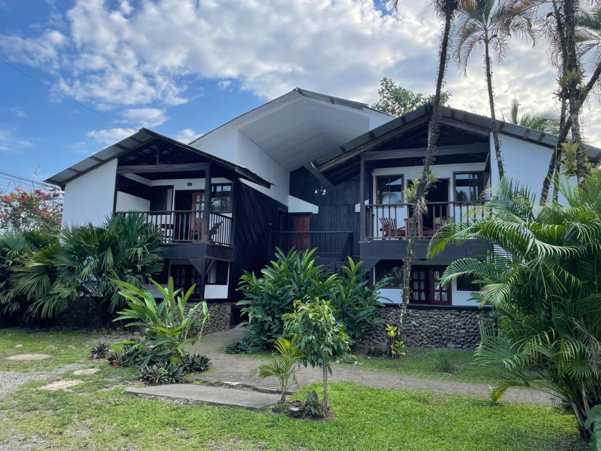Perla Negra Beachfront Puerto Viejo de Talamanca Bagian luar foto