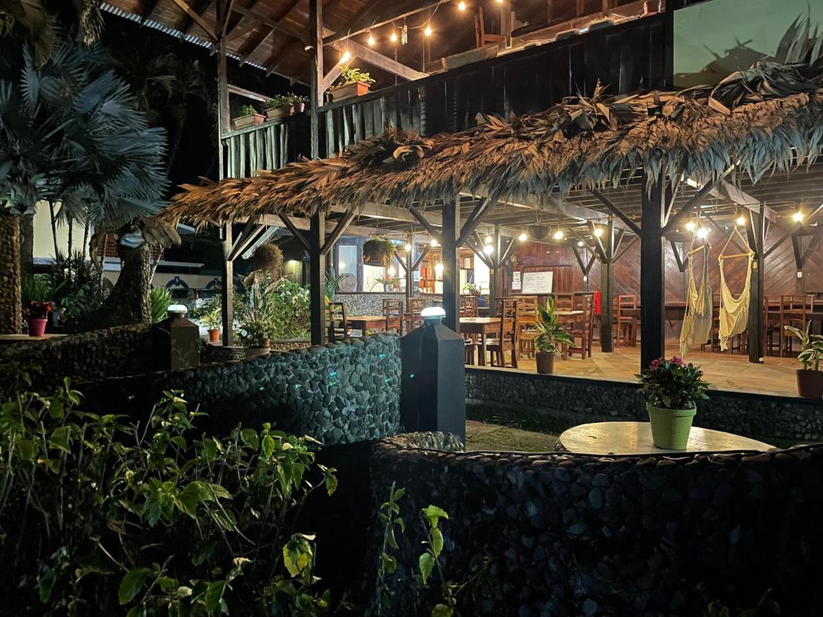 Perla Negra Beachfront Puerto Viejo de Talamanca Bagian luar foto